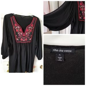 Black and red quarter long sleeve shirt